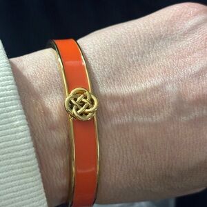 Stella & Dot Lindsey Orange Enamel Infinity Knot Gold Tone Bangle Bracelet